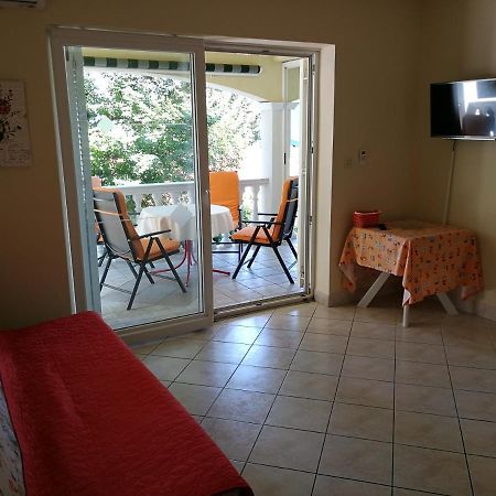 אומיסאליי Apartmani Ban מראה חיצוני תמונה