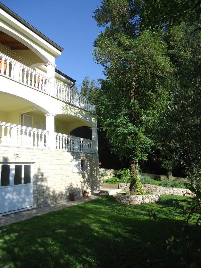 אומיסאליי Apartmani Ban מראה חיצוני תמונה